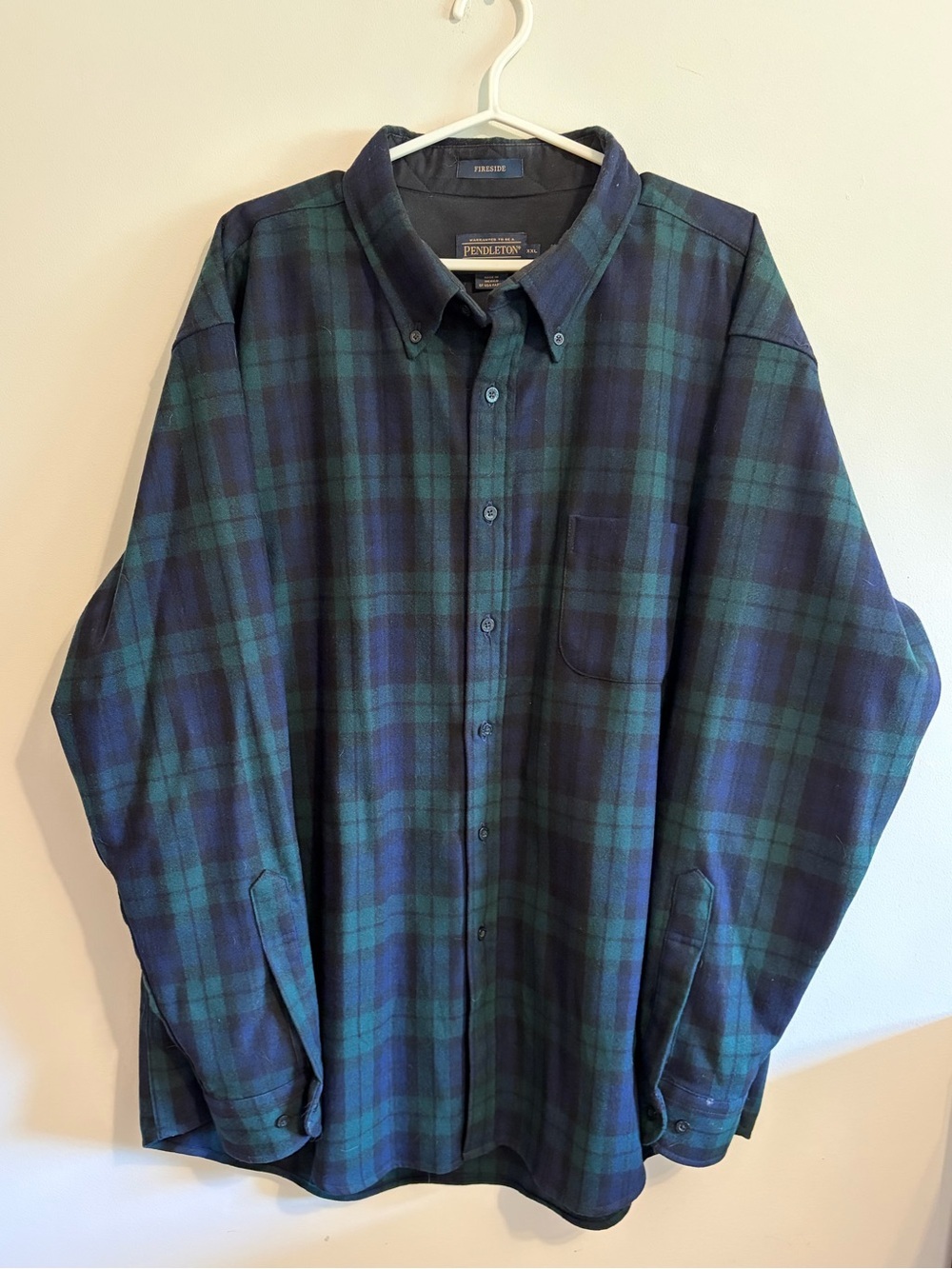PENDELTON- XXL Fireside Flannel Button-Down, In a Black Watch Tartan pattern
